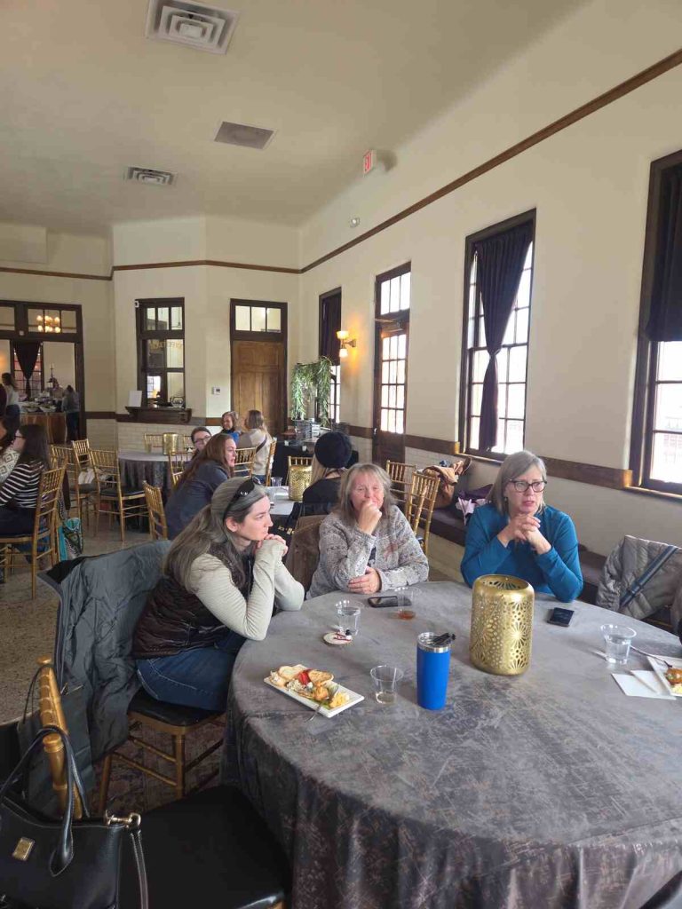 People at table during YEA banquet